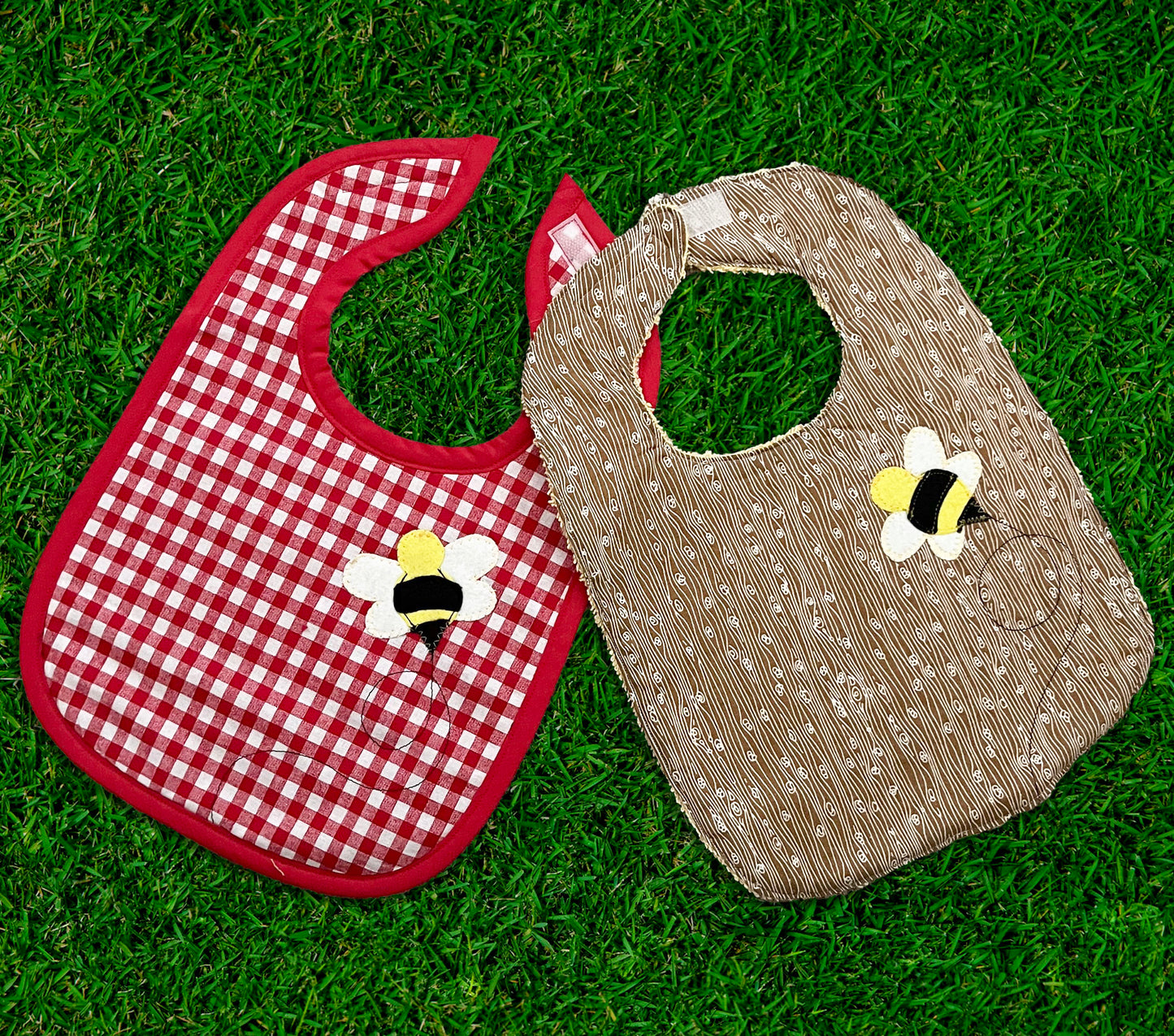 red and white gingham baby bib, woodgrain baby bib, bumblebee baby bib, brown baby bib, handmade baby bib, bee baby bib, gingham bib, picnic print baby bib, bamboo felt